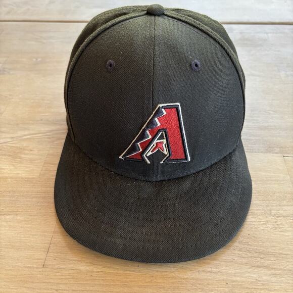 New Era Arizona Diamondbacks Logo A 59FIFTY Black Fitted Hat 7 5/8 - Picture 1 of 6